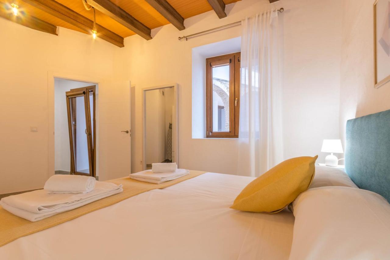 Apartamentos Miguel De Cervantes Centro Кордова Екстер'єр фото