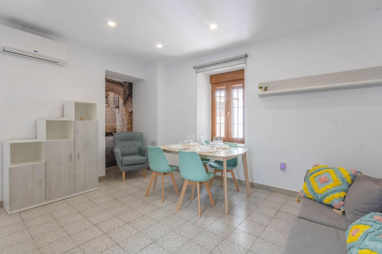 Apartamentos Miguel De Cervantes Centro Кордова Екстер'єр фото