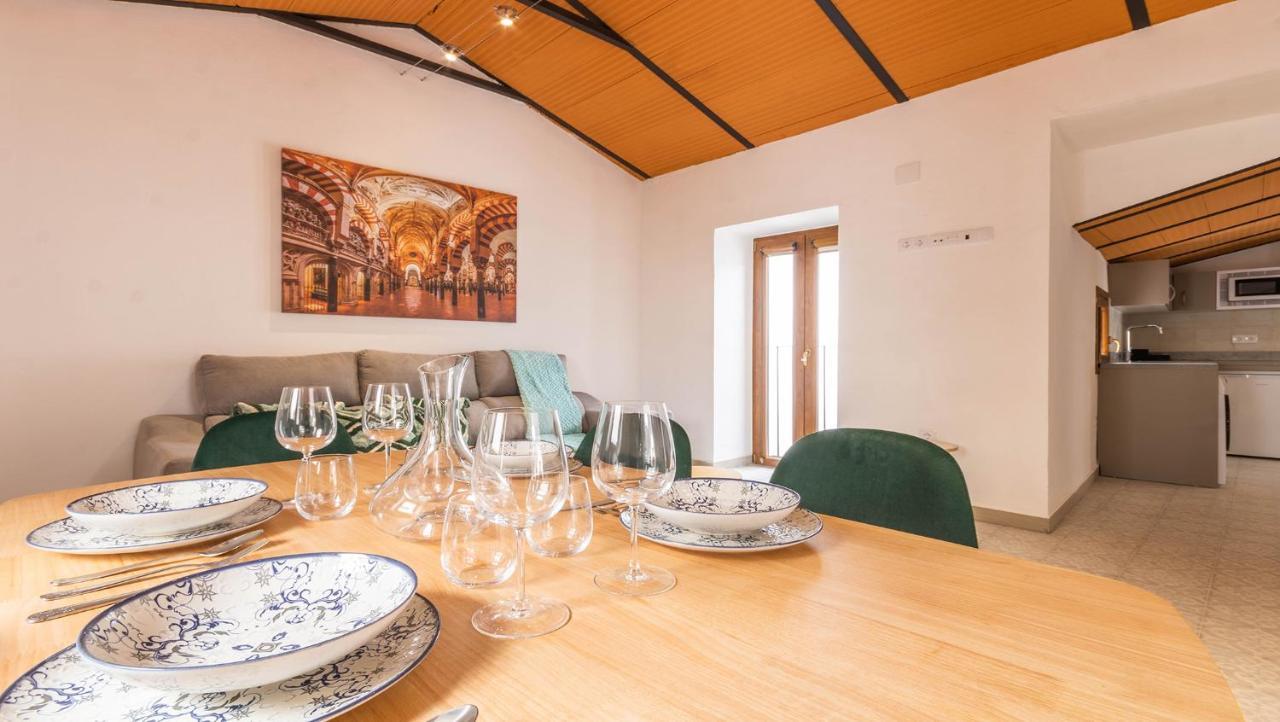 Apartamentos Miguel De Cervantes Centro Кордова Екстер'єр фото
