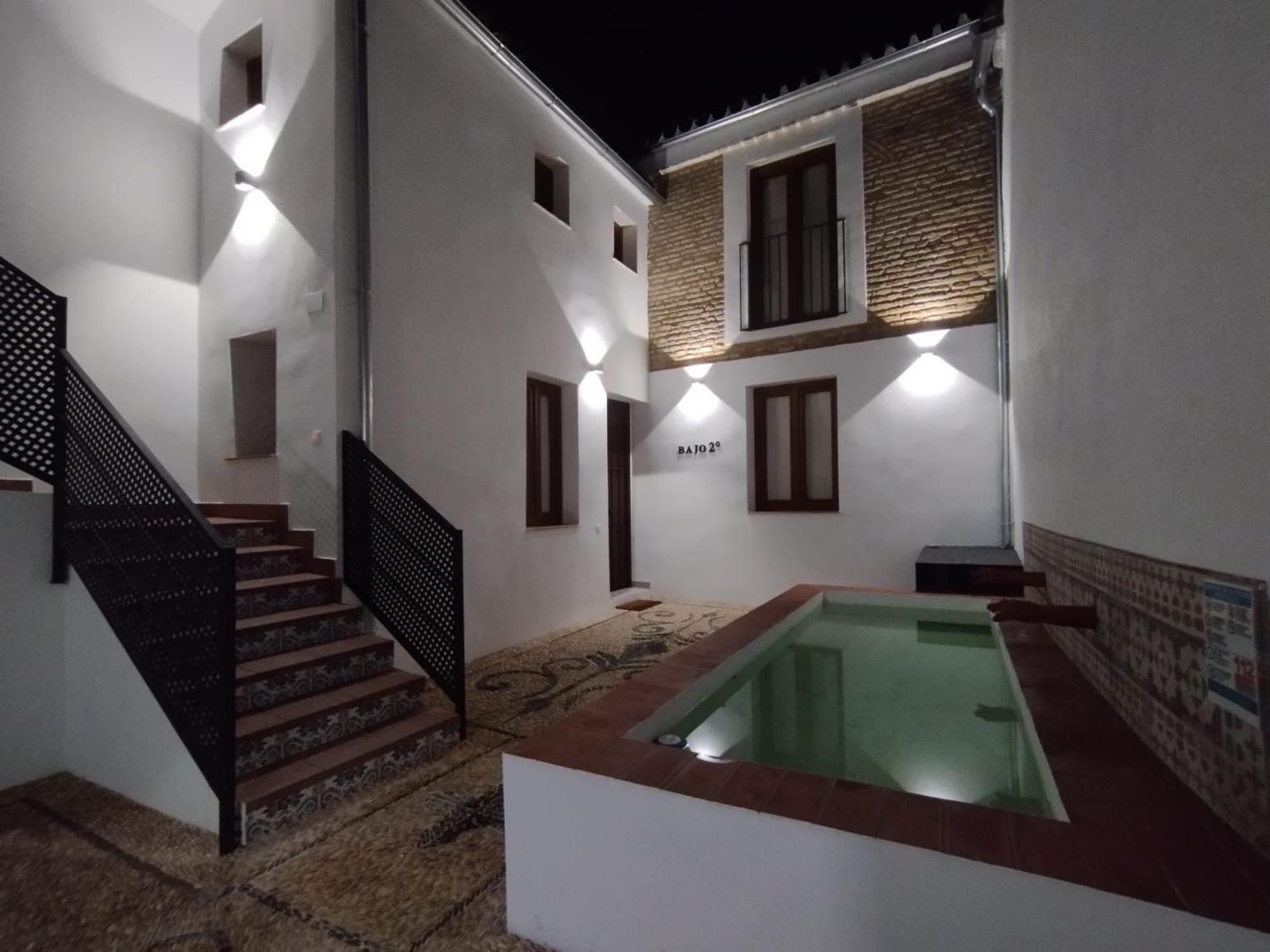 Apartamentos Miguel De Cervantes Centro Кордова Екстер'єр фото